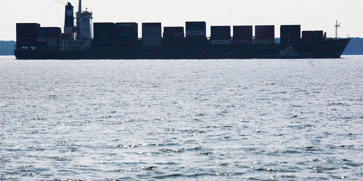Usa, fermata una nave per sospetta violazione del blocco dei porti iraniani