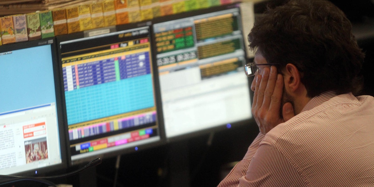 Lo spread Btp-Bund apre in calo a 81,6 punti