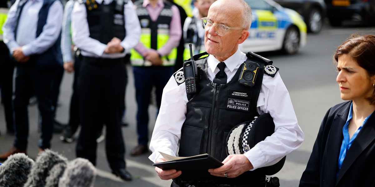 Attacco a Londra, 'aggressore ha precedenti di violenza e problemi mentali'