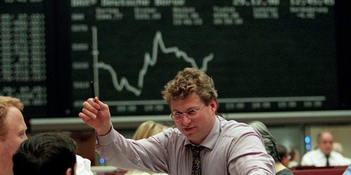 Borsa: Milano chiude in rialzo, Ftse Mib +0,9%
