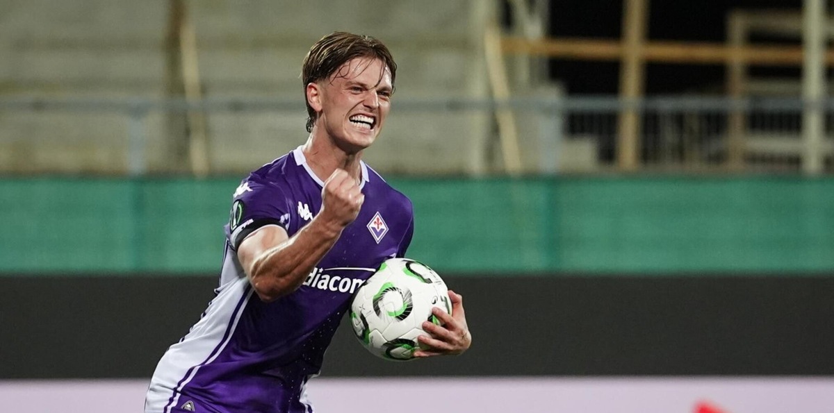 Piccoli non al top, Gudmundsson pronto a prendersi l’attacco