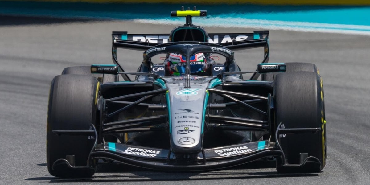 F1, Gp Miami: Antonelli vola e vince ancora! McLaren sul podio. Disastro Leclerc all'ultimo giro, poi anche penalizzato