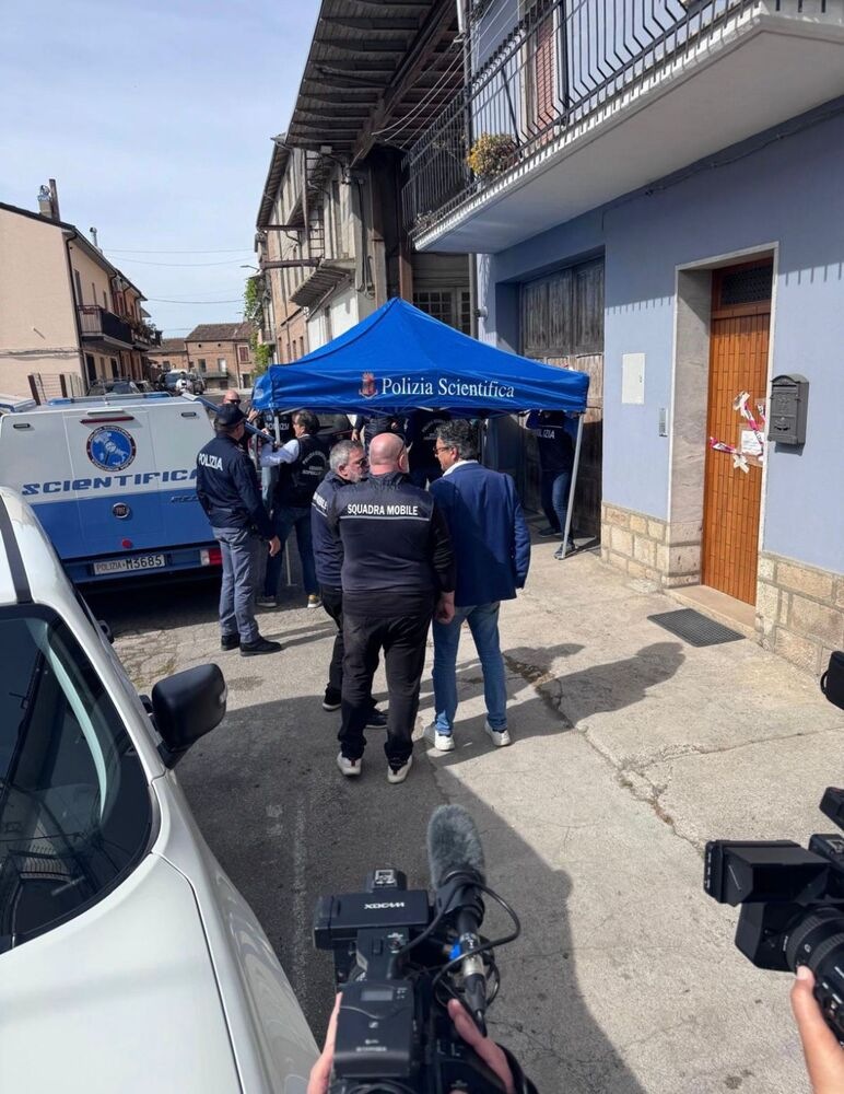 Morte avvelenate: in corso sopralluogo nella casa di Pietracatella