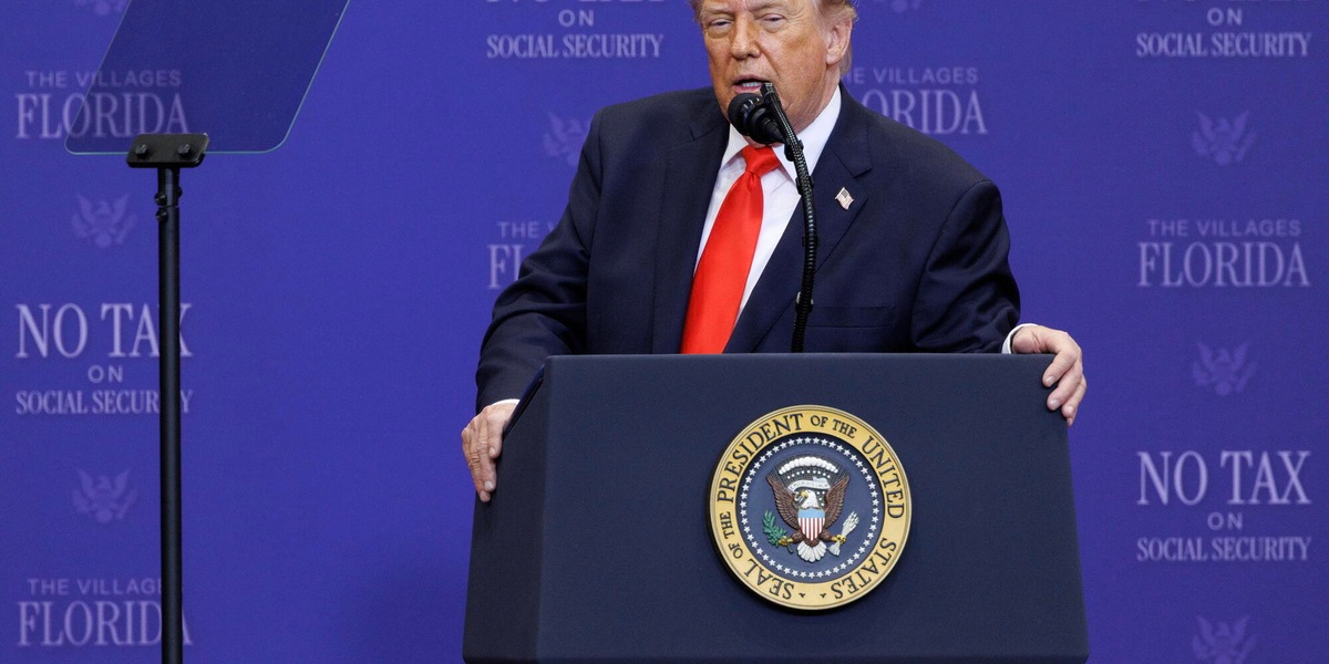 Axios, Trump stufo dello stallo, 'accordo a breve o bombe'