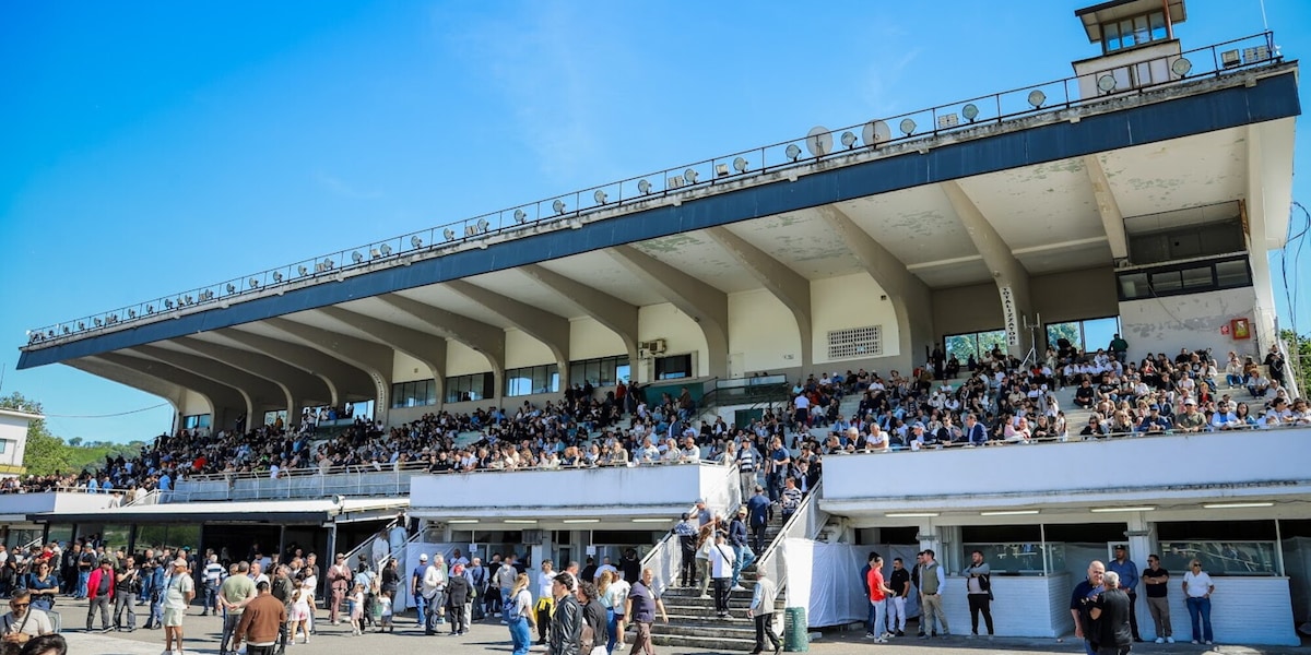 Napoli, lo spettacolo del 77° Gran Premio Lotteria