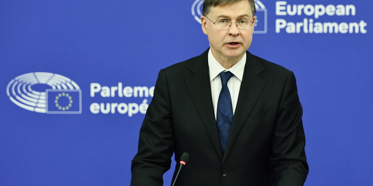 Dombrovskis, deroghe Patto? 'Noi raccomandiamo uso flessibilità esistente'
