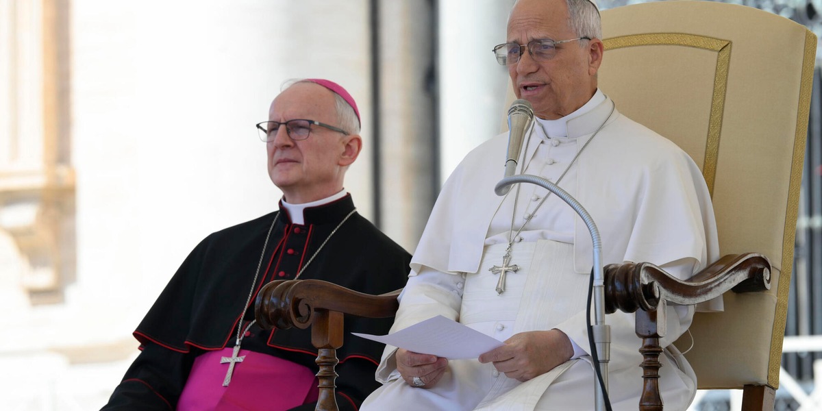 Il Papa, 'la Chiesa deve denunciare il male e annunciare la pace'