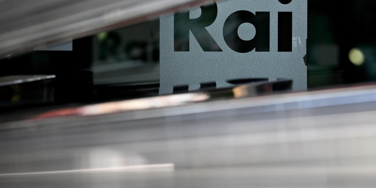 Opposizioni in Senato, sbloccare riforma Rai o non garantiamo i lavori commissione