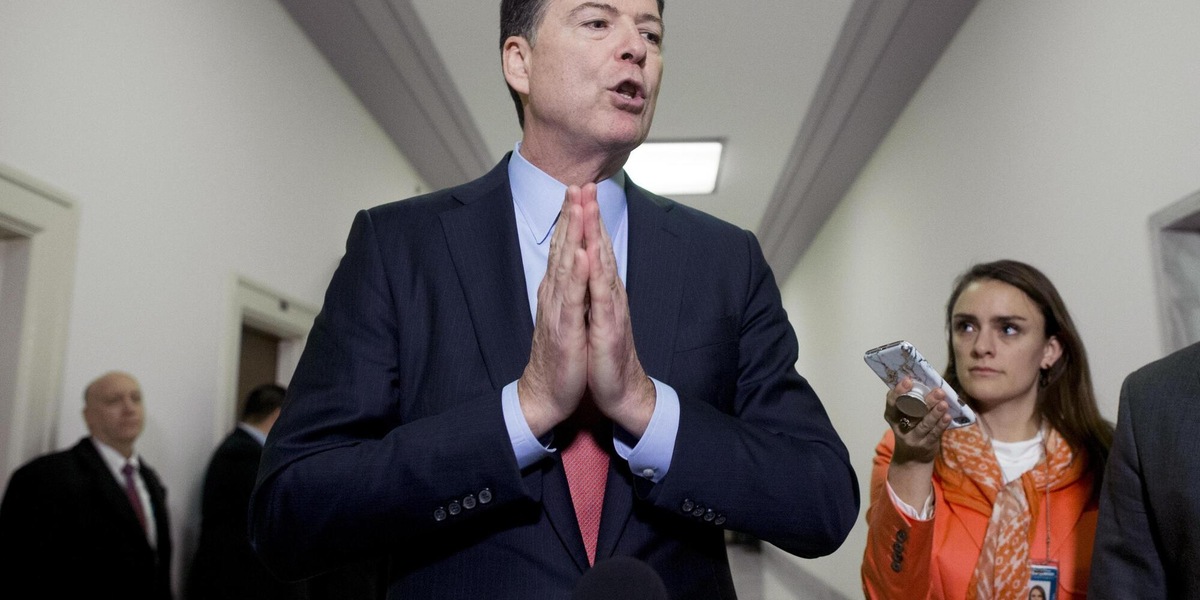 L'ex direttore dell'Fbi James Comey andrà a processo il 15 luglio