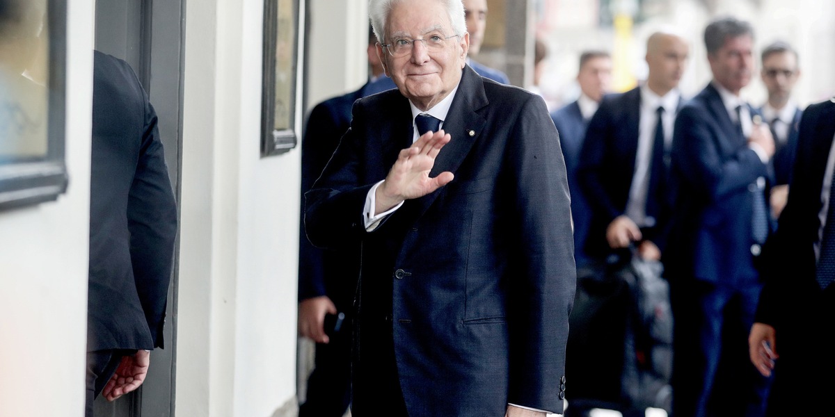Mattarella, rammarico per esclusione dai mondiali, riavviare una fase di ripresa
