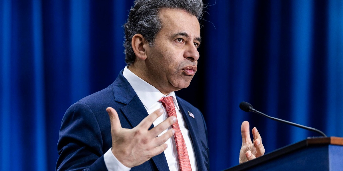 Si è dimesso il capo della Food and Drug Administration Usa Makary