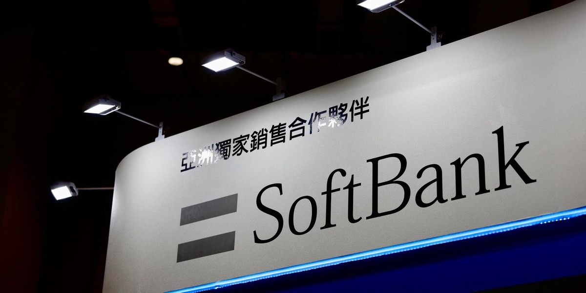 Utile annuale record da 27 miliardi per SoftBank, spinto da Openai