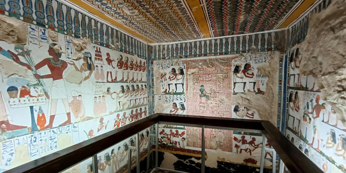 L'Egitto inaugura due tombe appena restaurate sulla riva occidentale di Luxor