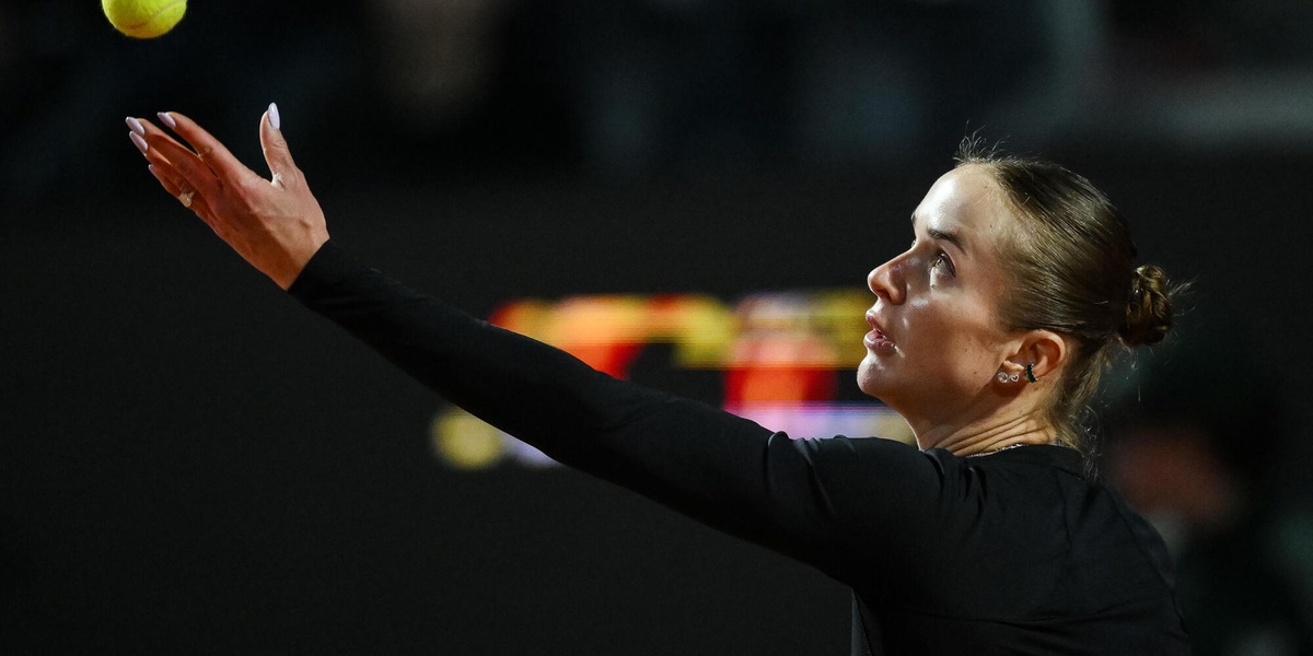 Internazionali: Svitolina in finale, battuta Swiatek in tre set
