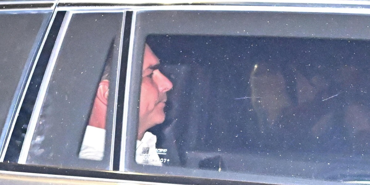 Brasile, Flávio Bolsonaro cambia versione e ammette fondo Usa