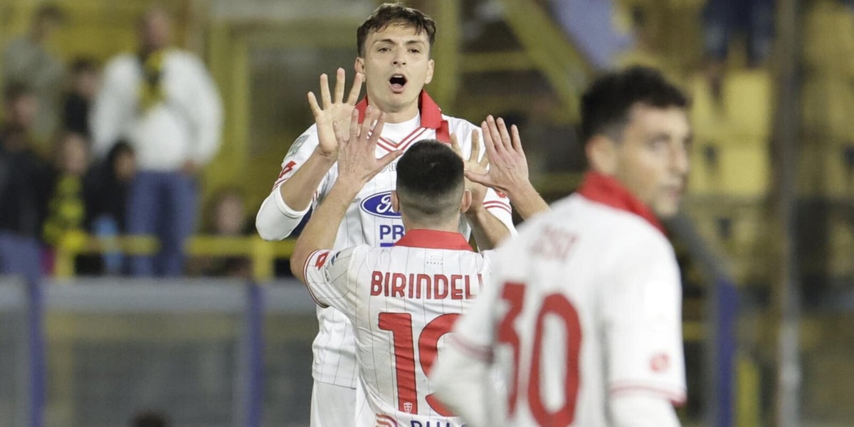 Serie B, il Monza rimonta due gol alla Juve Stabia nell'andata della semifinale playoff