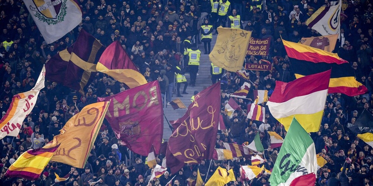 Un Olimpico tutto giallorosso: lo strano derby allo stadio
