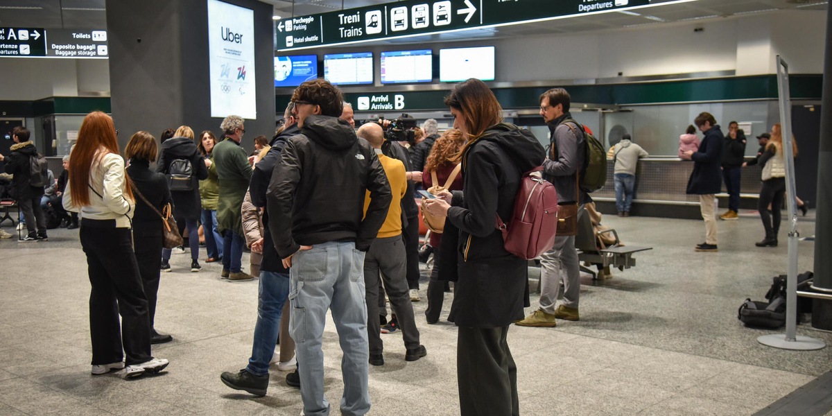 Maldive: aereo con i 20 italiani atterrato a Malpensa