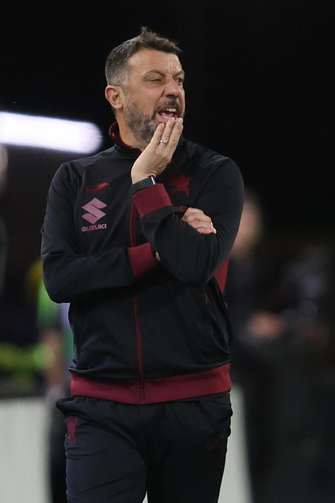 Serie A: D'Aversa, 'qualche decisione dubbia, Caprile è stato super'