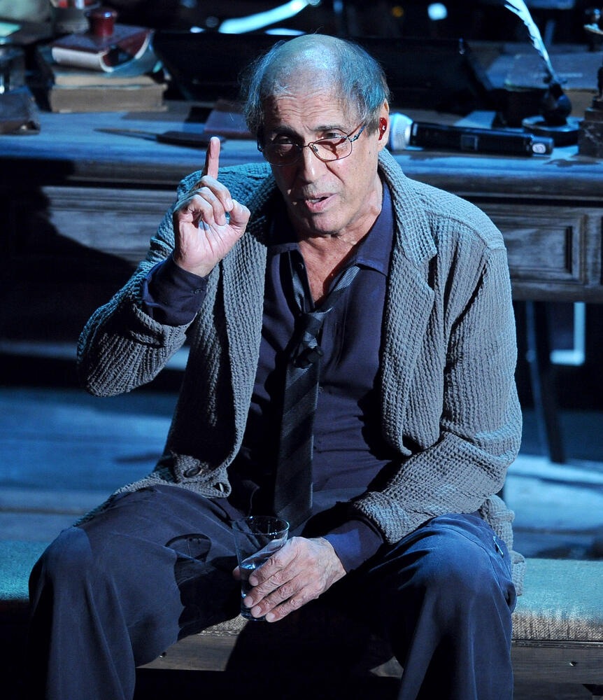 Celentano "sta benissimo", Clan smentisce notizie circolate sul web