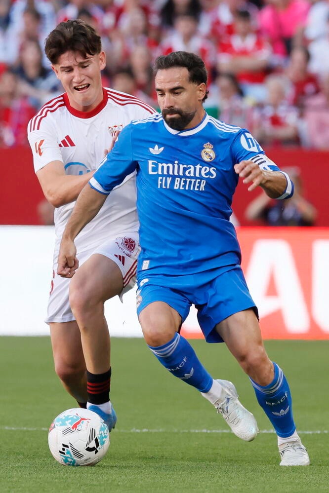 Il Real Madrid annuncia l'addio di Carvajal a fine stagione