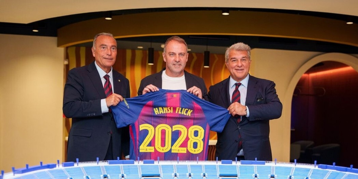 Flick rinnova con il Barcellona fino al 2028: il comunicato ufficiale