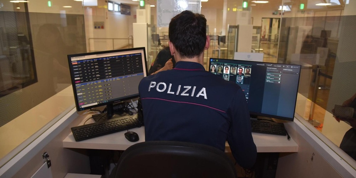 15enne arrestato per arruolamento nel terrorismo internazionale
