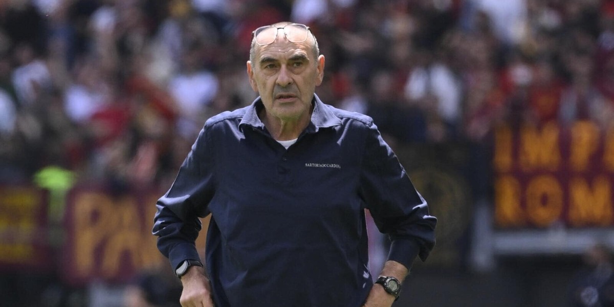 Il Napoli ha fretta per il futuro dopo Conte: tutti i dubbi di Sarri e le alternative. E intanto Manna incontra McTominay