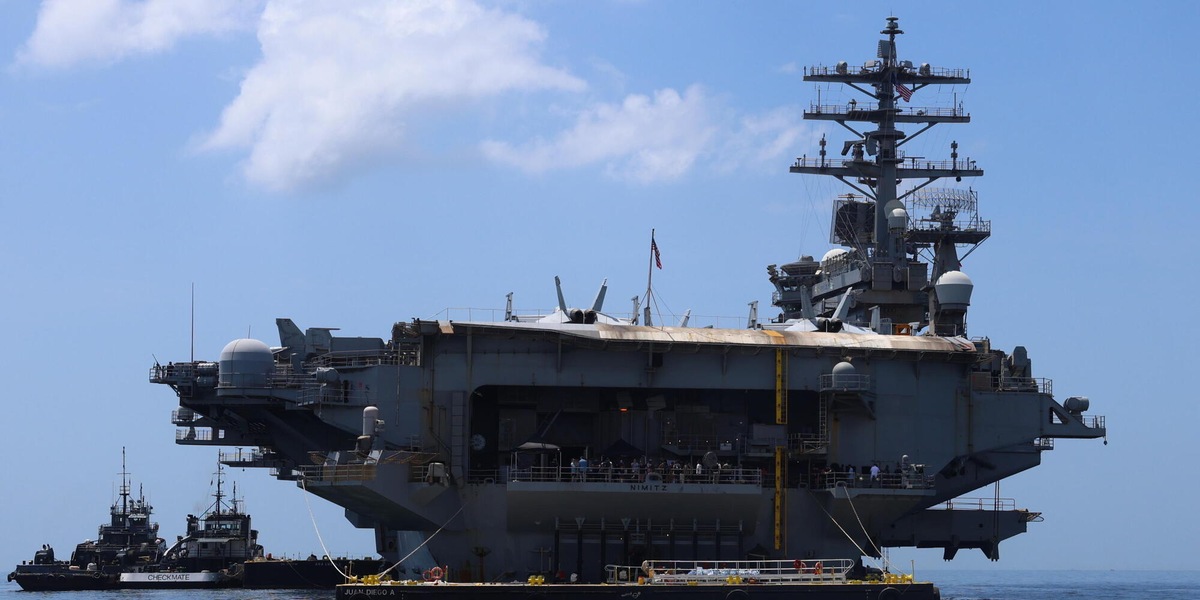 Gli Usa hanno schierato la portaerei Nimitz nei Caraibi