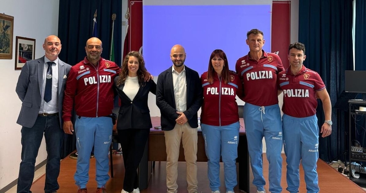 Le Fiamme Oro Rugby in campo per il sociale con i progetti “Sport e Legalità” e “Rugby Integrato”