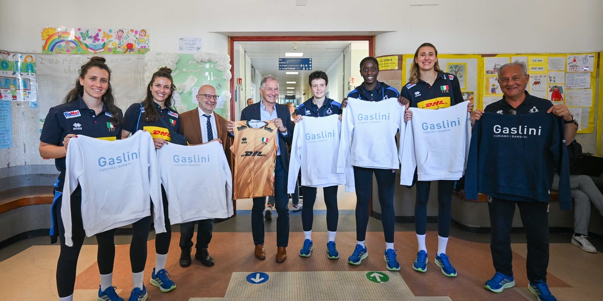 Le Azzurre della pallavolo in visita all’ospedale pediatrico Istituto Giannina Gaslini