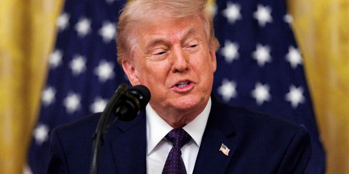 Media, 'Trump prepara nuovi attacchi all'Iran'