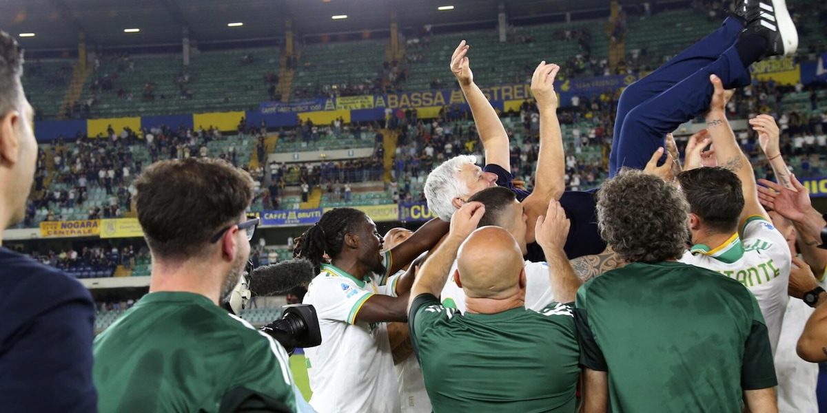 Dybala scatenato, Malen emozionato: è festa Champions per la Roma. In campo la gioia di squadra e Gasperini
