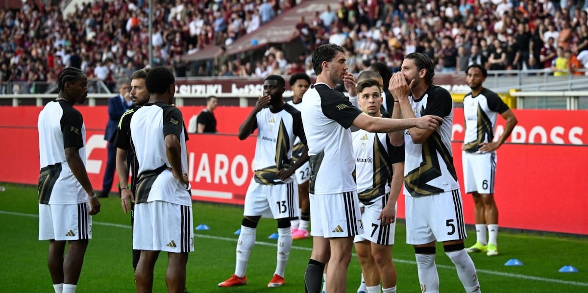Toro-Juve, un deprecabile avanspettacolo