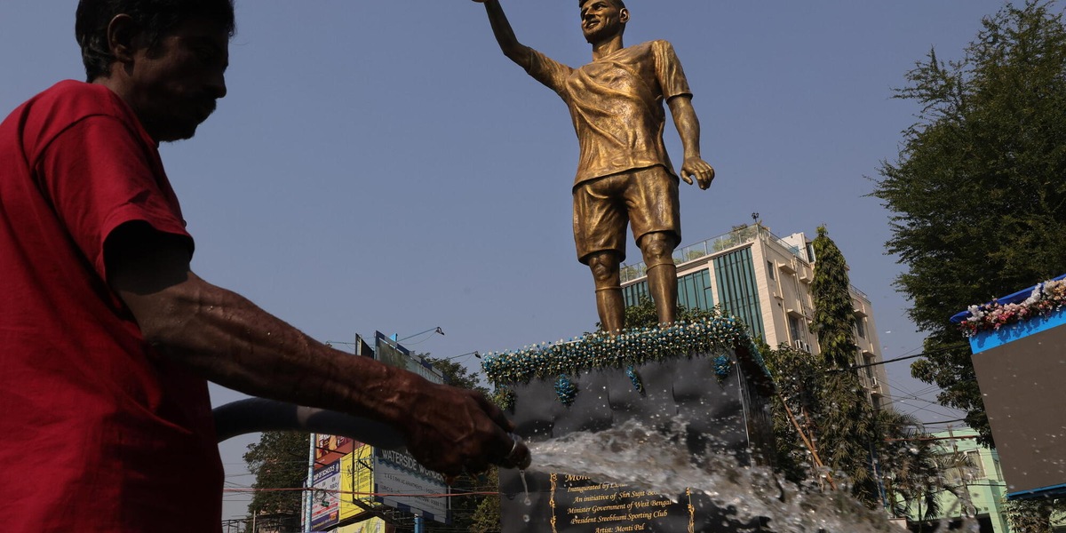 Media, 'la statua di Messi in India potrebbe essere rimossa per sicurezza'