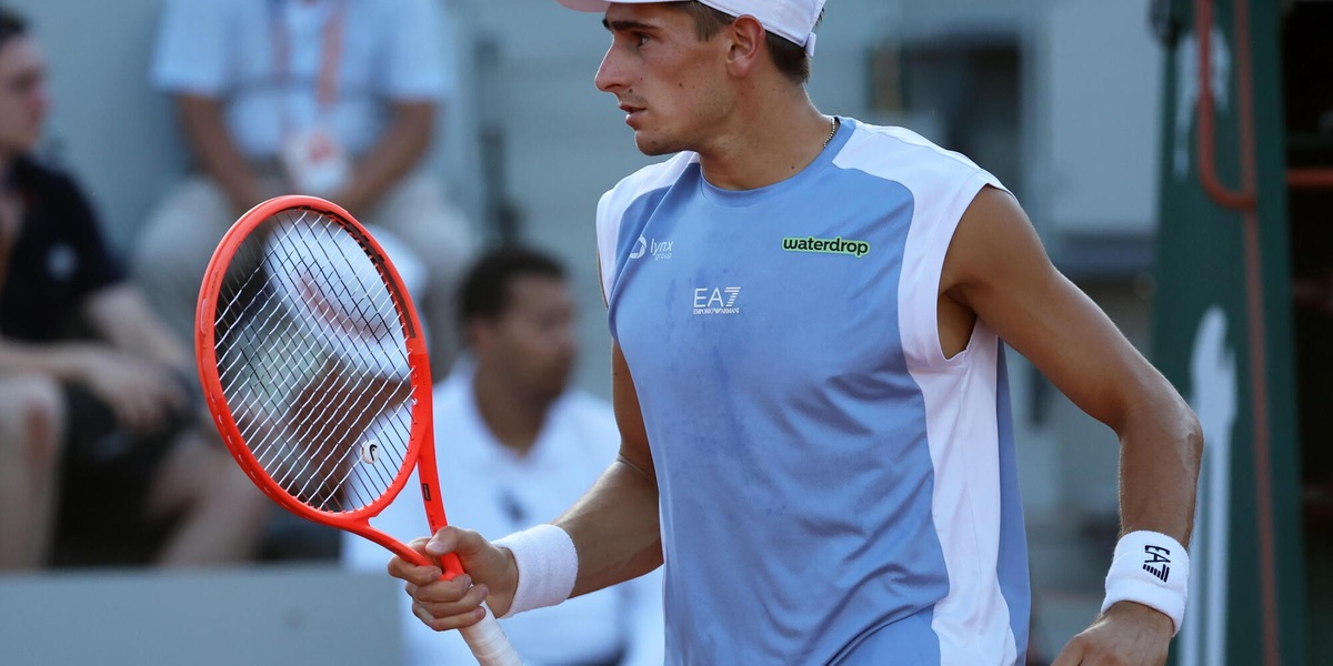 Roland Garros: avanti Arnaldi, superato il greco Tsitsipas