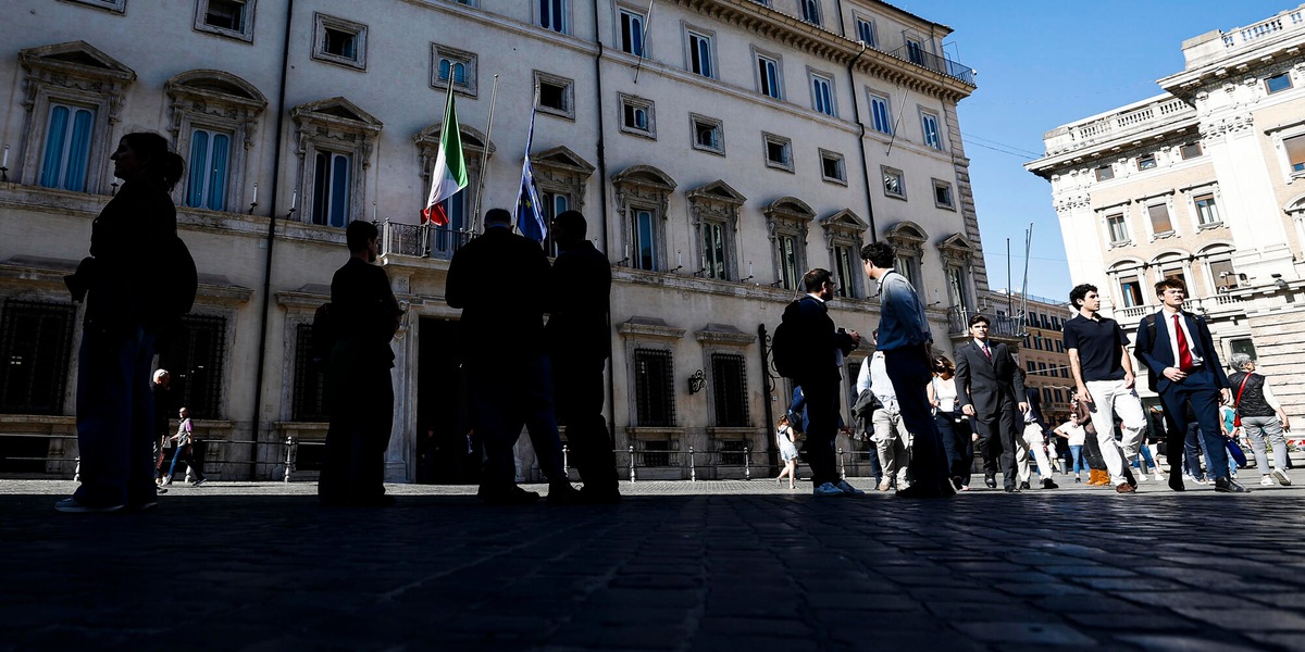 Bruxelles, 'l'Italia favorisca fusioni tra Pmi per rilanciare la produttività'