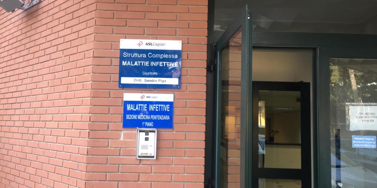 Allarme per un sospetto caso di Ebola a Cagliari, paziente in ospedale