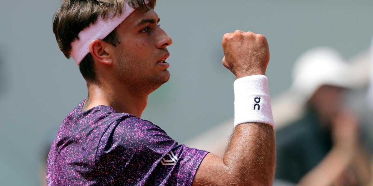 Cobolli vola ai quarti del Roland Garros: Svajda piegato in quattro set!