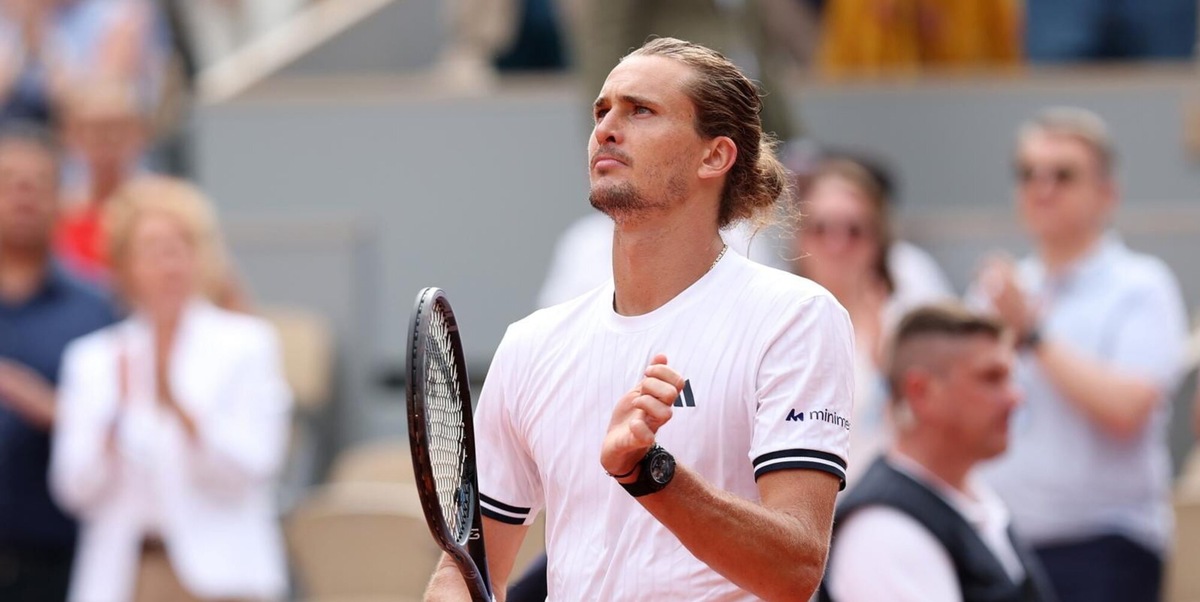 Zverev infastidito: "Io favorito al Roland Garros senza Sinner? Prendo il telefono e..."