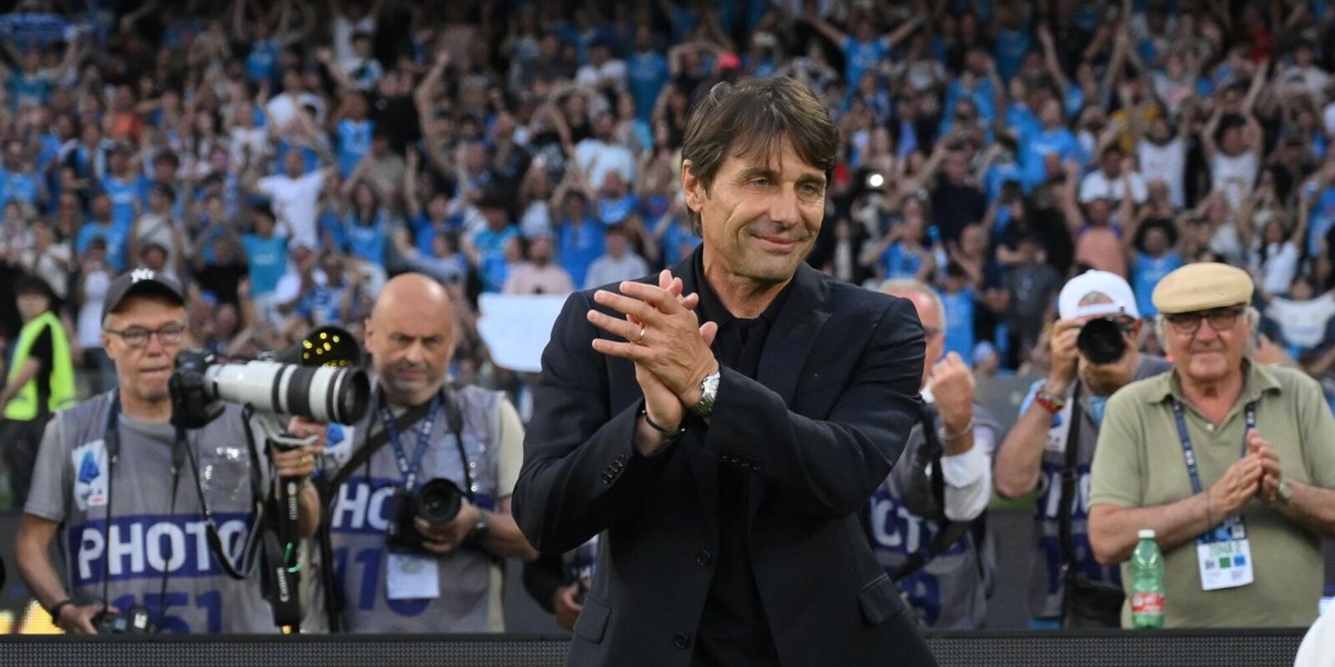Conte saluta: "Due anni vincenti di forti emozioni, grazie Napoli"