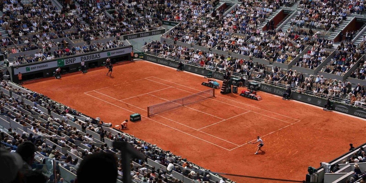 Arnaldi infortunato, Cobolli in finale: tutti i biglietti della semifinale saranno rimborsati