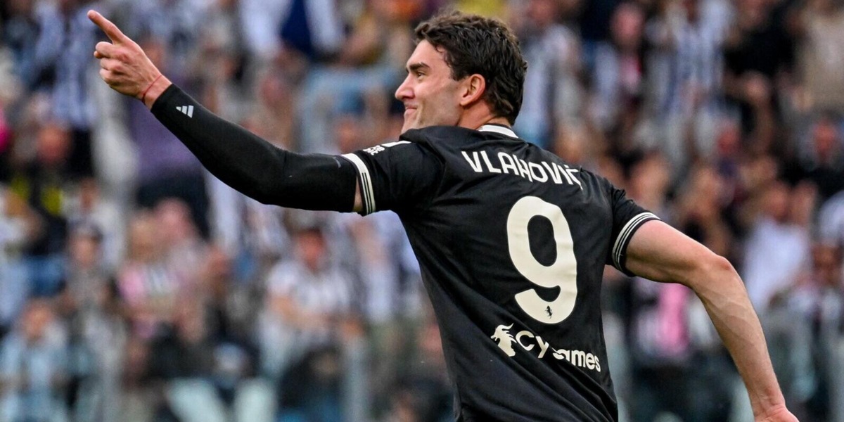 Vlahovic e quei 30 milioni chiesti dal papà alla Juve: il retroscena di un addio senza alternative
