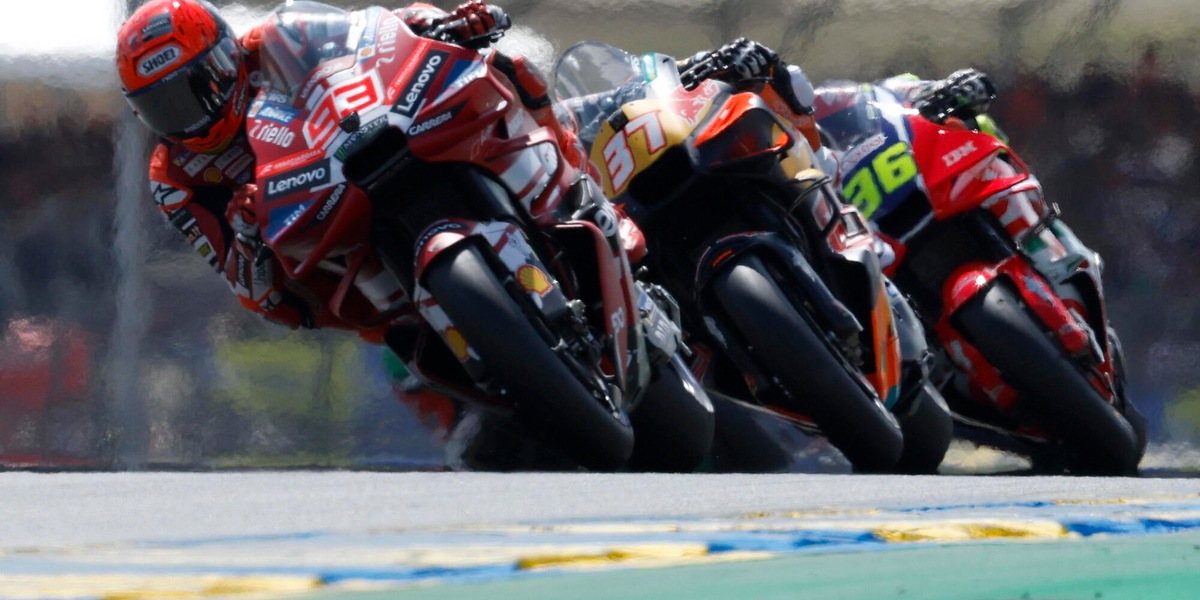 MotoGp: Ungheria; Marc Marquez vince la gara sprint, terza l'Aprilia di Bezzecchi