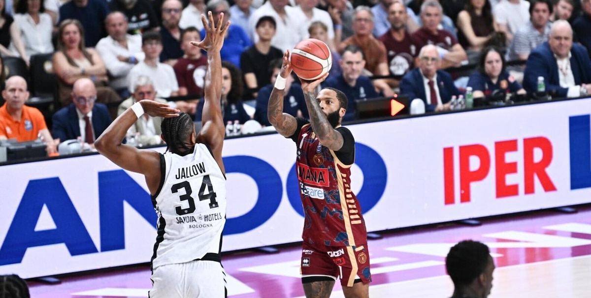 La Reyer Venezia elimina la Virtus Bologna e vola in finale: decisiva gara 4
