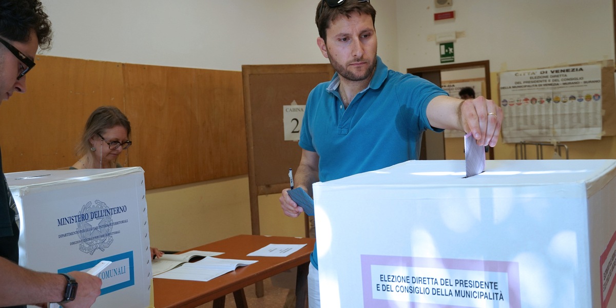 Ballottaggi:alle12 affluenza su base nazionale 13,55%,in calo rispetto primo turno