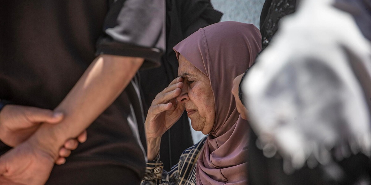 Protezione civile Gaza, 'salgono a 10 le vittime dei raid israeliani'