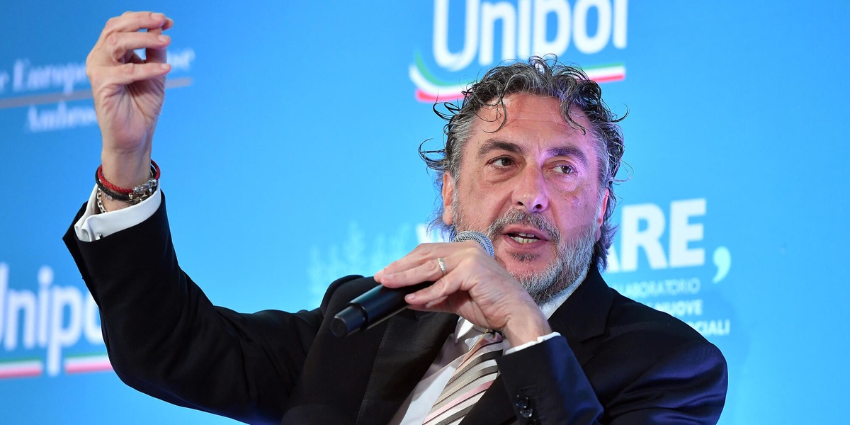 Unipol rileverà da Intesa 635 filiali da fondere con Bper