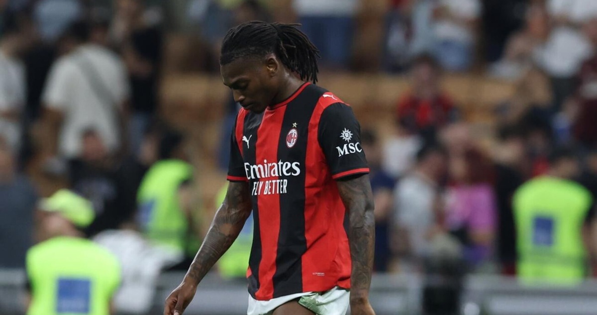 Leao saluta il Milan: "Ho conquistato quello che volevo, andrei via contento"