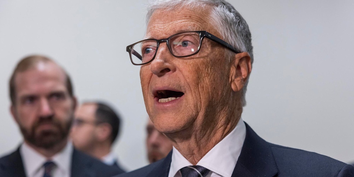 Bill Gates ammette, 'non avrei mai dovuto incontrare Epstein'